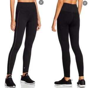 Terez Pintuck Ribbed Leggings High Waisted Textured Athletic Black Medium NWT